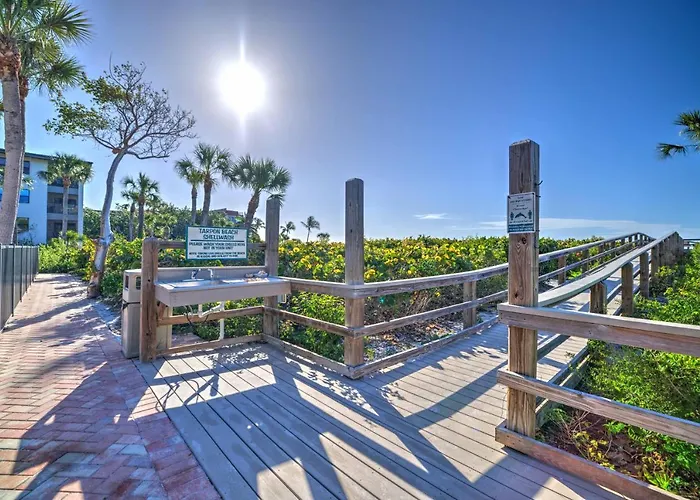 Tarpon Beach 112