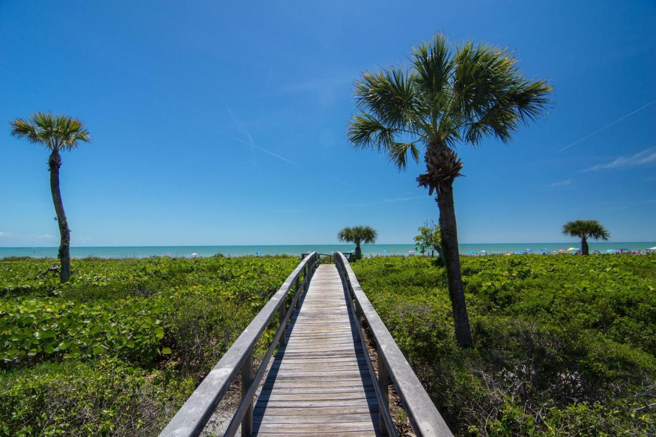 Tarpon Beach 112