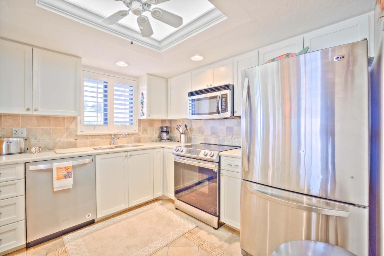 Tarpon Beach 112