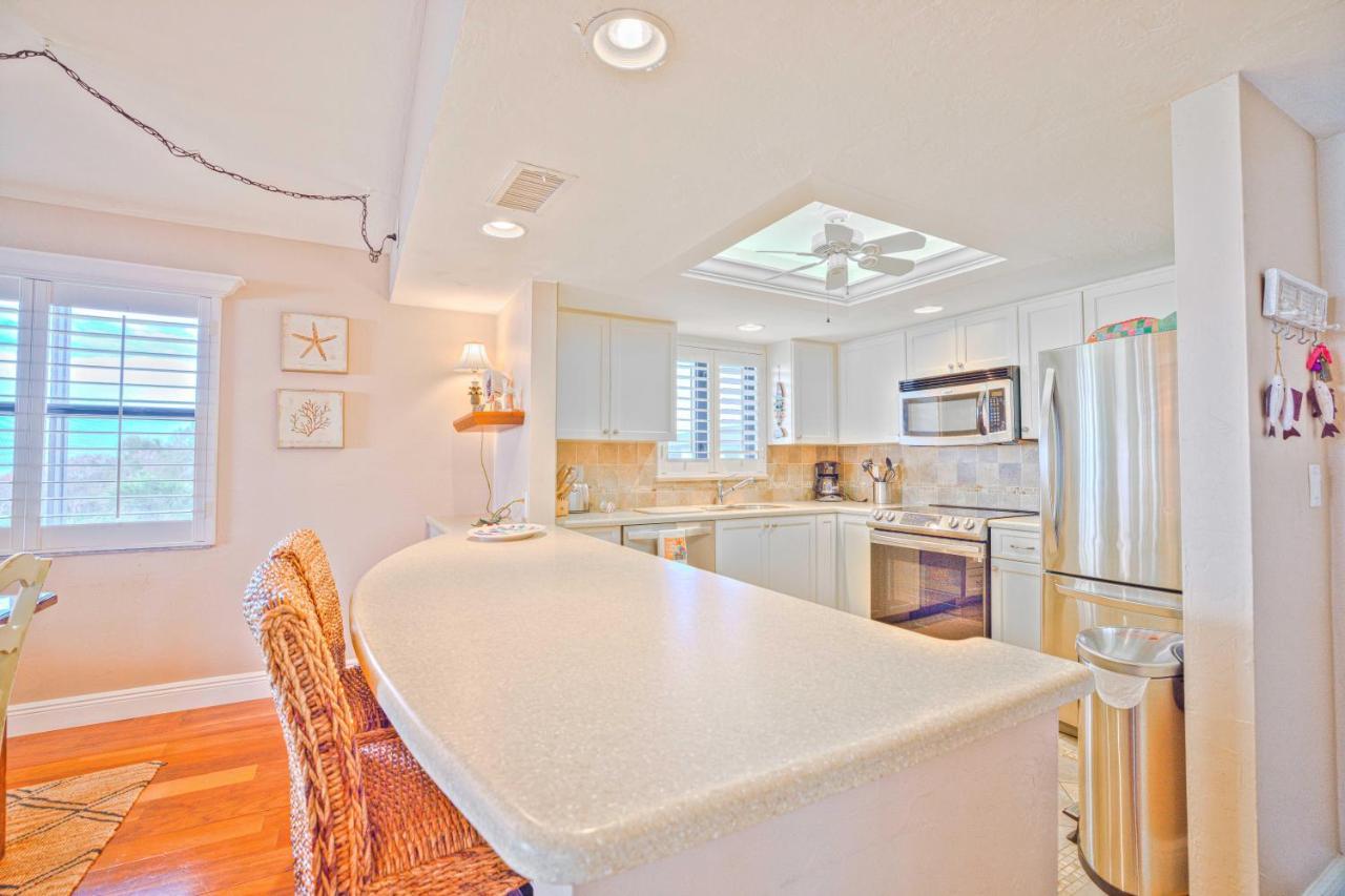 Tarpon Beach 112 Holiday home